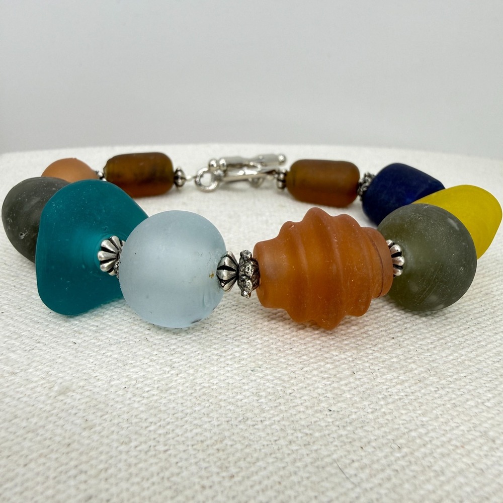Sea Glass Bead Bracelet Colorful Silver Tone Toggle Clasp Boho‎ Artsy Yellow